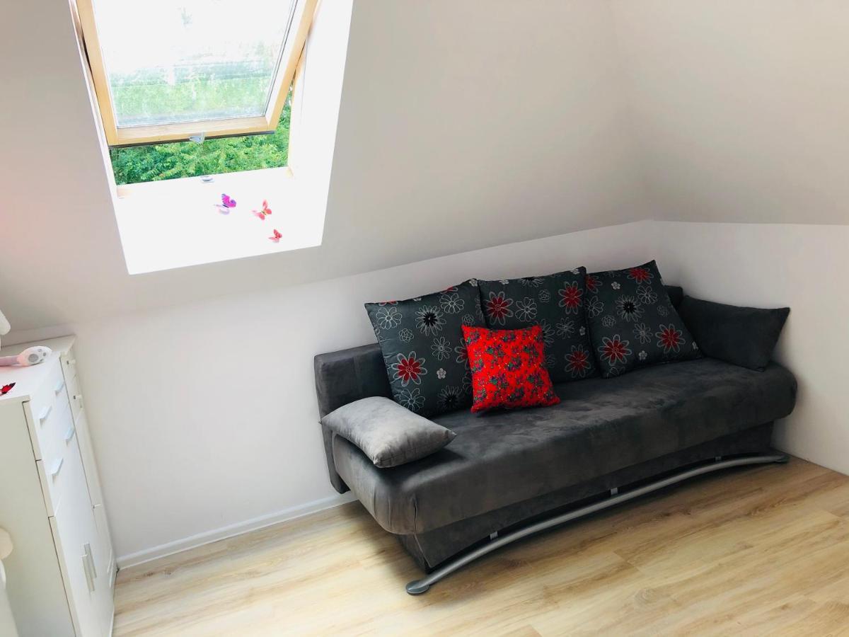Nibylandia Motylkowa Villa Nowa Wies Grodziska Dış mekan fotoğraf